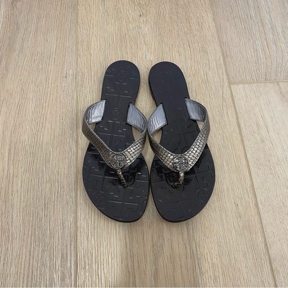 Tory Burch Silver Snake Embossed Thong Sandal - Picture 1 of 6